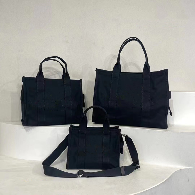 Back With Logo Designer The Tote Bag Women Handbag Shoulder Bag Denim Leahter Canvas Crossbody Shopping Luxury Fashion Totes Bags Black Pink Marc Handbags Purse, Actual pictures contact me
Back With Logo Designer The Tote Bag Women Handbag Shoulder Bag Denim Leahter Canvas Crossbody Shopping Luxury Fashion Totes Bags Black Pink Marc Handbags Purse, Actual pictures contact me