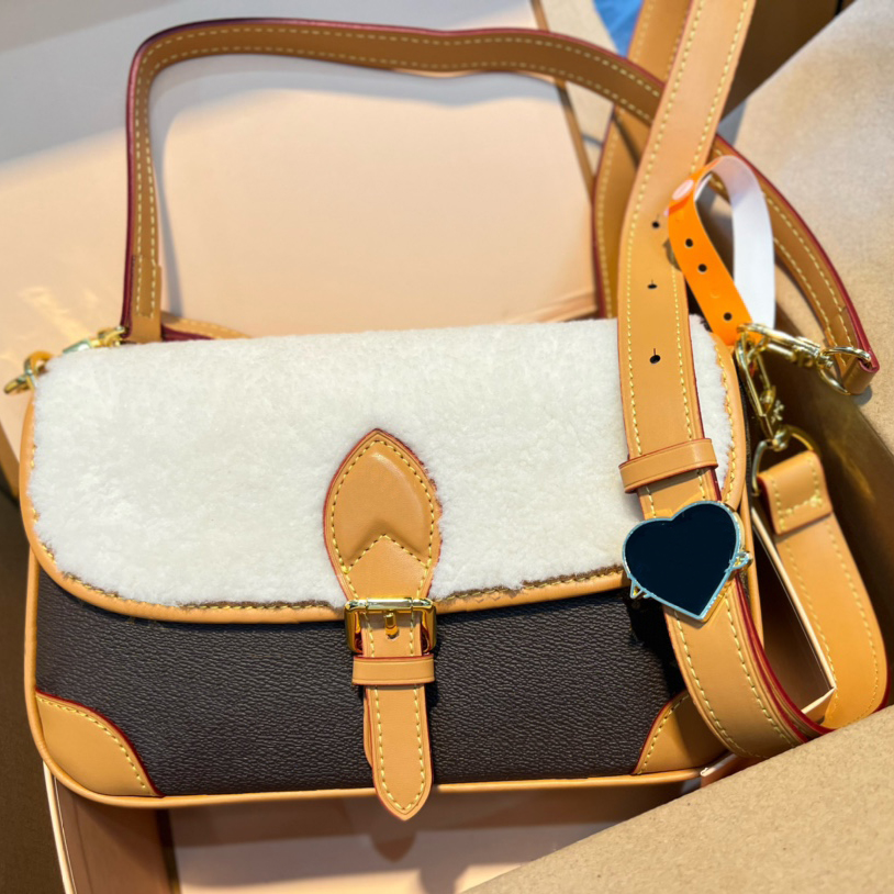 Shoulder Bag Designer Luxury Handbags Totes Diane Flap Crossbody bag Purse Women M45985 M46317, Customize
Shoulder Bag Designer Luxury Handbags Totes Diane Flap Crossbody bag Purse Women M45985 M46317, Customize