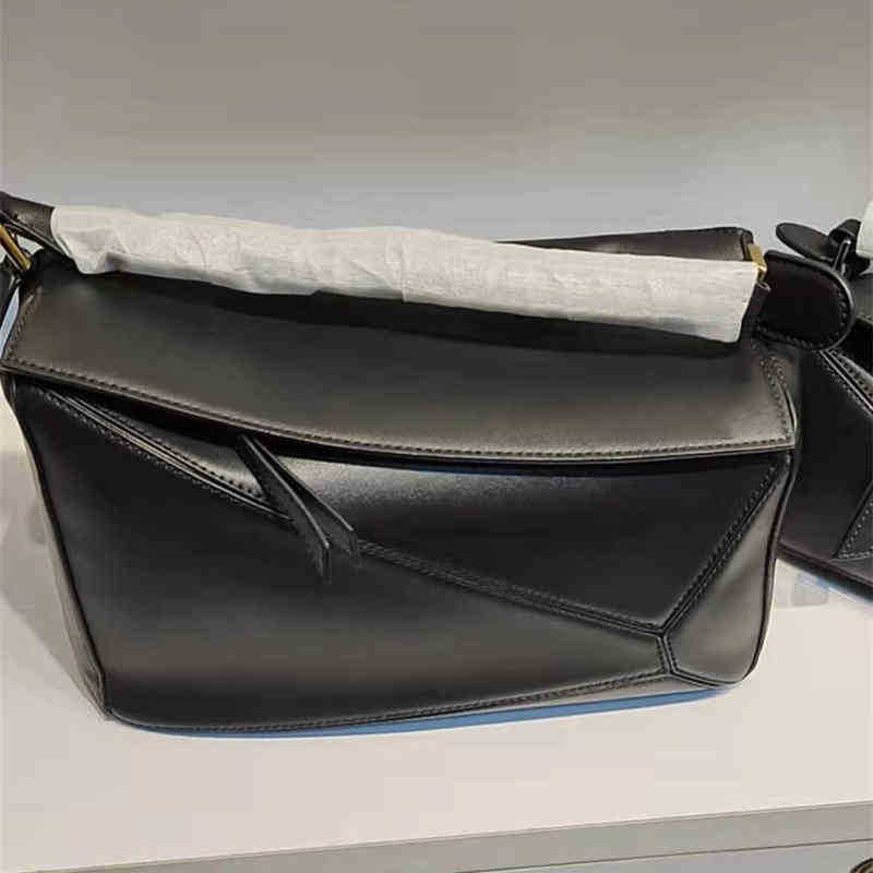 Shoulder Bag Evening Bags Luxuries designers women Handbags Tote bag Designer crossbody Handbag Shoulder totes bags purses wallet 230320, Black
Shoulder Bag Evening Bags Luxuries designers women Handbags Tote bag Designer crossbody Handbag Shoulder totes bags purses wallet 230320, Black
