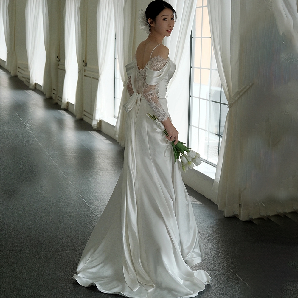 Korean Boho Lace And Satin A-Line Wedding Dress Sexy Spaghetti Side Split Long Sleeves Elegant Bridal Gowns Simple Corset Ivory Robe De Mariee 2023