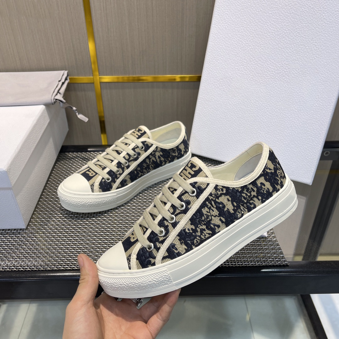 Luxurys Casual Women Shoes Espadrilles Summer Designers ladies flat Beach Half Slippers fashion woman Loafers Fisherman canvas Shoe, Box
Luxurys Casual Women Shoes Espadrilles Summer Designers ladies flat Beach Half Slippers fashion woman Loafers Fisherman canvas Shoe, Box