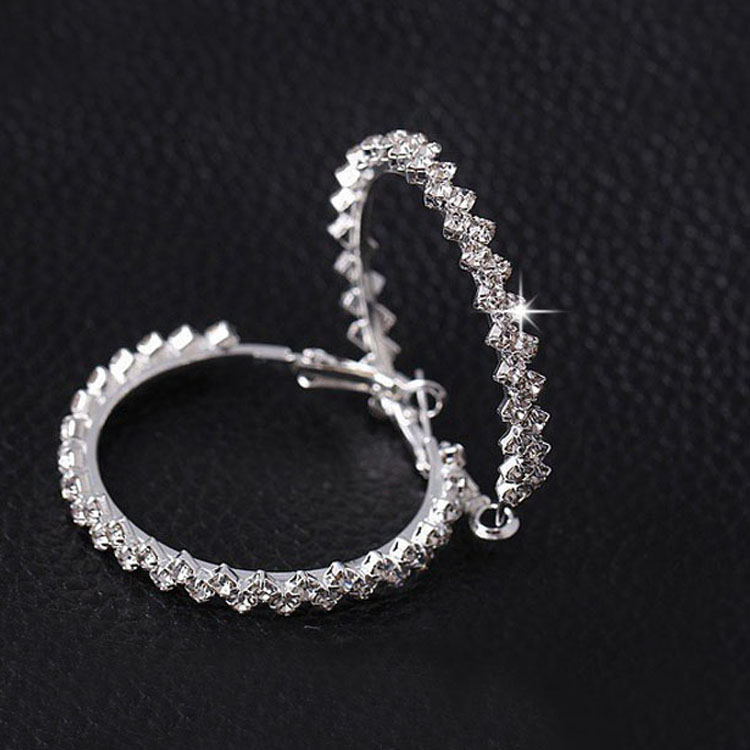 Luxury Crystal Diamond Hoop Earrings for Women Rhinesstone Round Circle Clip On Earring Fashion Jewelry 4CM
