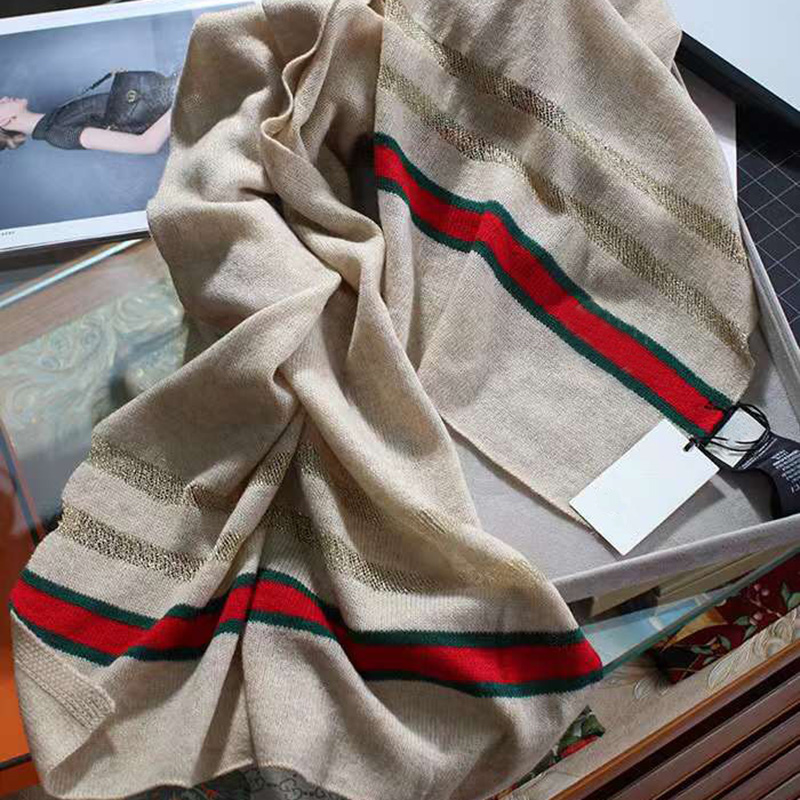 Luxury Brand Winter Women Scarf G Letter Print Large Shawl Wrap Warm Cashmere Blanket Designer Muffler Female Foulard Bandana
Luxury Brand Winter Women Scarf G Letter Print Large Shawl Wrap Warm Cashmere Blanket Designer Muffler Female Foulard Bandana