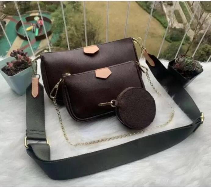 women's Shoulder Bags Color sale handbag fashion casual shoulder bag messenger wallet mobile phone three-piece combination, Old flower with black strap
women's Shoulder Bags Color sale handbag fashion casual shoulder bag messenger wallet mobile phone three-piece combination, Old flower with black strap