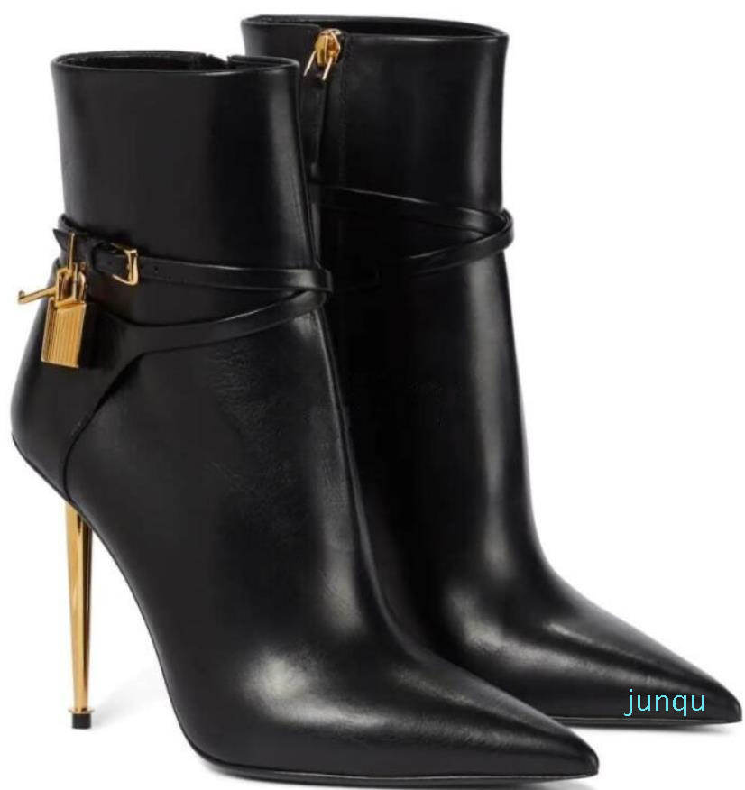 Fashion Boots Sheepskin Matte Ankle with Copper Lock Metal Heel Reds Lacquer Sole Fashion Wedding Party Boot
Fashion Boots Sheepskin Matte Ankle with Copper Lock Metal Heel Reds Lacquer Sole Fashion Wedding Party Boot