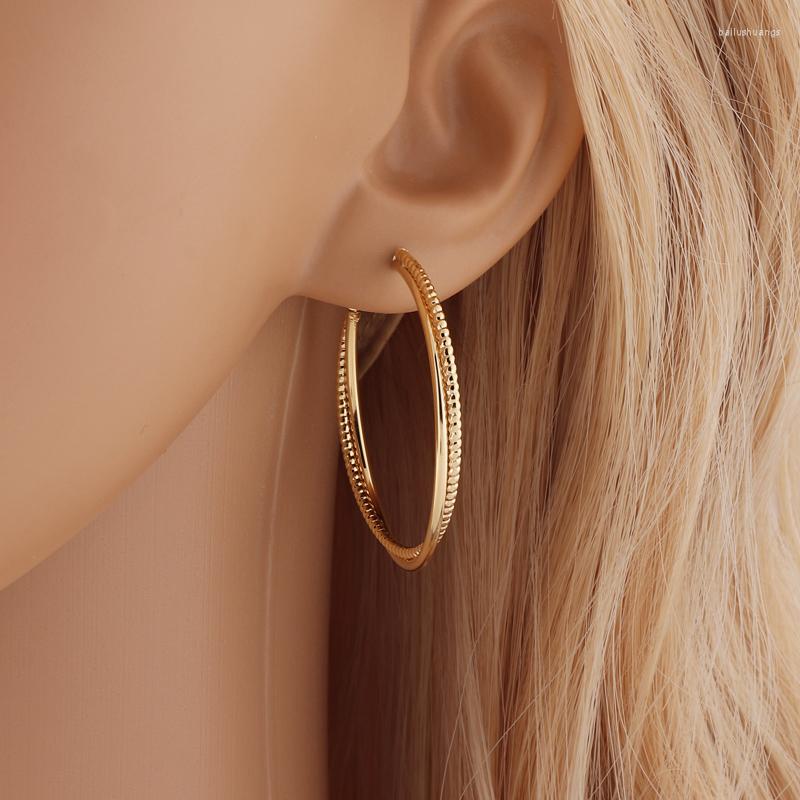 Hoop Earrings XMWP 2022 Trend Batch Flower Double Line Earings Fashion Jewelry Exaggeration Big Ear Ring Trends Accessories
Hoop Earrings XMWP 2022 Trend Batch Flower Double Line Earings Fashion Jewelry Exaggeration Big Ear Ring Trends Accessories