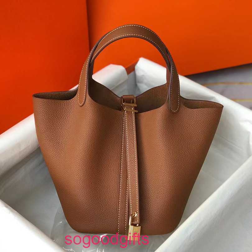 Designer Herme bags Women's Picotin lock Handbags Tote Bag Top layer Togo Kraft vegetable basket bag litchi pattern versatile bucket leather, Golden brown
Designer Herme bags Women's Picotin lock Handbags Tote Bag Top layer Togo Kraft vegetable basket bag litchi pattern versatile bucket leather, Golden brown