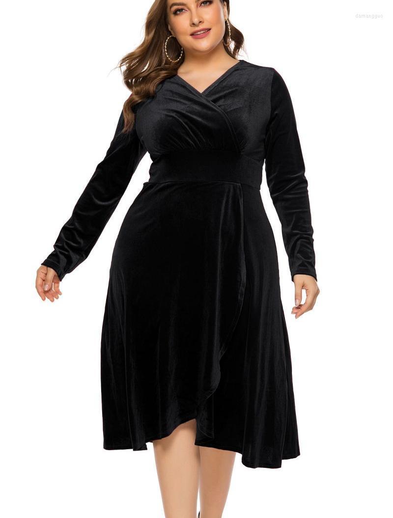 Plus Size Dresses Black Velvet Dress Women Fashion Elegant Party Split Hem V-Neck Autumn Sexy Long Sleeve Solid Robe Club Outfits FemmePlus
Plus Size Dresses Black Velvet Dress Women Fashion Elegant Party Split Hem V-Neck Autumn Sexy Long Sleeve Solid Robe Club Outfits FemmePlus