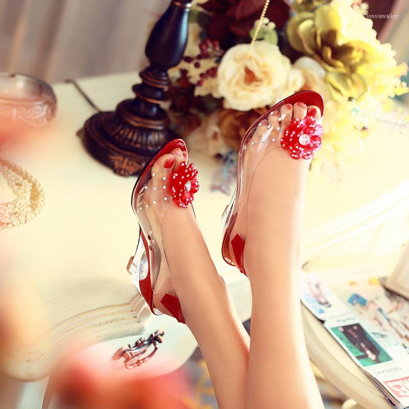 Sandals Summer Fashion Korean Fish Mouth Crystal Water Diamond Flower Hollow Slope Heel High Heels Large, Beige
Sandals Summer Fashion Korean Fish Mouth Crystal Water Diamond Flower Hollow Slope Heel High Heels Large, Beige