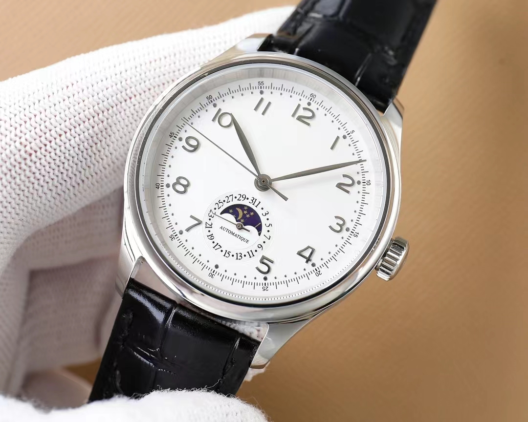 Men's mechanical watch 40mm silver watchcase ETA2824-2 super movement fully automatic winding moon phase function sapphire mirror new leisure watches, Gold
Men's mechanical watch 40mm silver watchcase ETA2824-2 super movement fully automatic winding moon phase function sapphire mirror new leisure watches, Gold