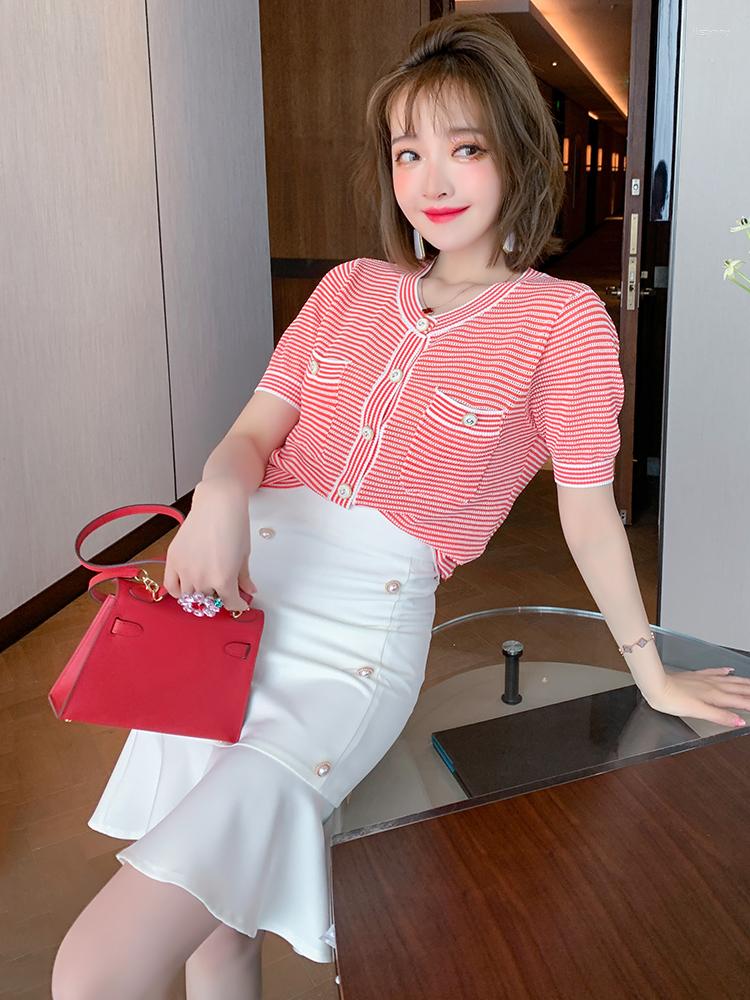 Work Dresses Top Quality Contrast Stripe Round Neck Single Breasted Knitting T Compassionate Double Fishtail Skirt Suit For Women, Red
Work Dresses Top Quality Contrast Stripe Round Neck Single Breasted Knitting T Compassionate Double Fishtail Skirt Suit For Women, Red