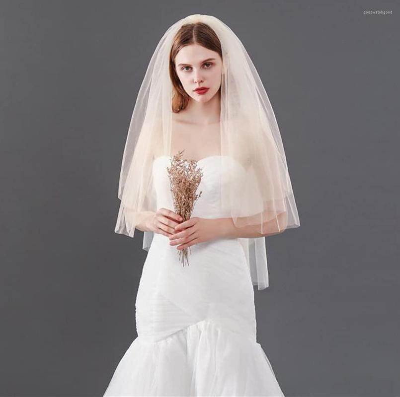 Bridal Veils Women's Champagne 2-Tier Bride Wedding Veil With Comb Short Hip Length Soft Tulle Hair Accessories For Brides, White
Bridal Veils Women's Champagne 2-Tier Bride Wedding Veil With Comb Short Hip Length Soft Tulle Hair Accessories For Brides, White