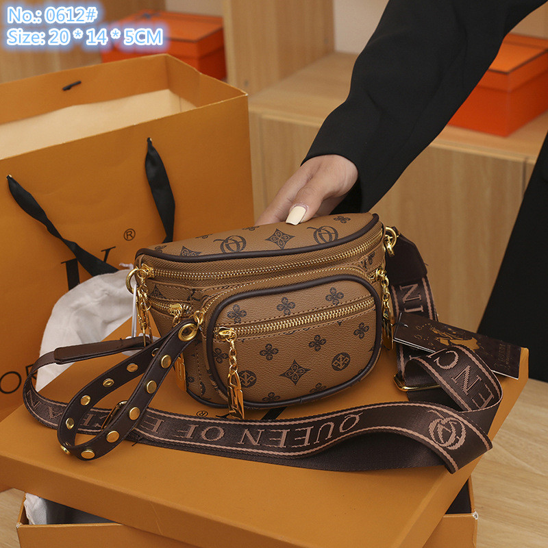 Wholesale ladies shoulder bags 3 colors everyday Joker multi-layer messenger bag simple retro printed handbag street trend geometric mobile phone coin purse