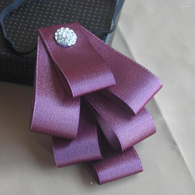 Bow Ties 2023 Men Neck Collar Shirt Ribbon Chic Bowtie Elegant Women Elastic Band Strap Wedding Business Party Bling Rhinestone
Bow Ties 2023 Men Neck Collar Shirt Ribbon Chic Bowtie Elegant Women Elastic Band Strap Wedding Business Party Bling Rhinestone