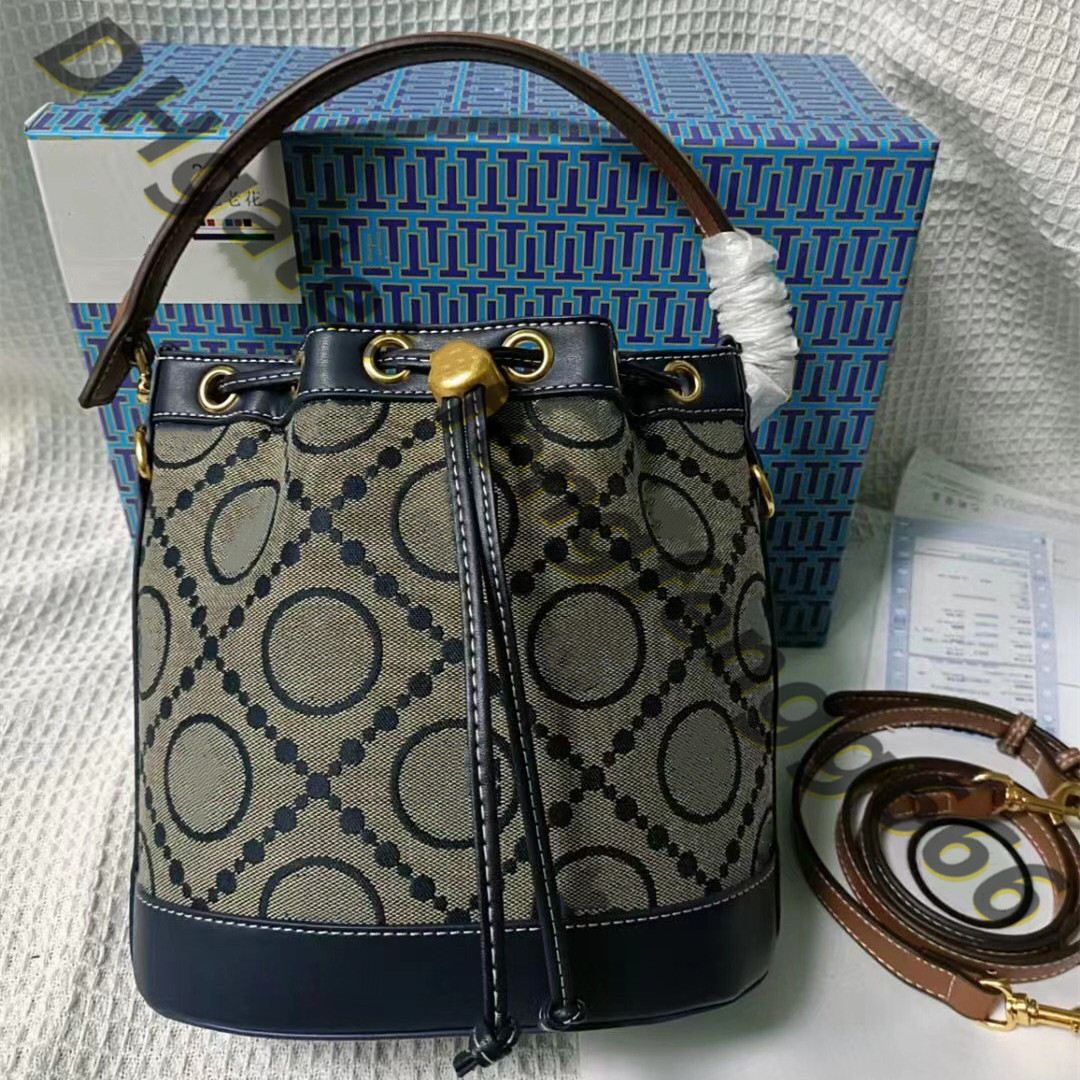 Deluxe shoulder bags Genius Top Design Bucket shaped Totes handbags Cross Body Purse Chessboard Pattern Binding Buckle, Yellow
Deluxe shoulder bags Genius Top Design Bucket shaped Totes handbags Cross Body Purse Chessboard Pattern Binding Buckle, Yellow