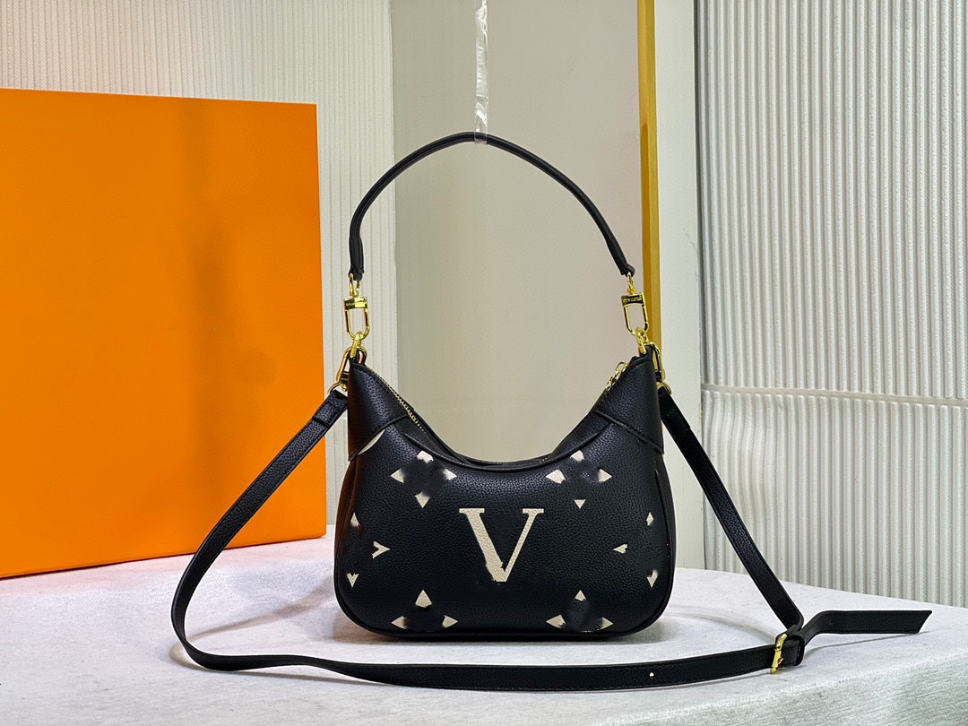 LQ fashion luxury designer Monograms crossbody bag favorite handbags Bagatelle BB Empreinte handbag genuine leather chain embossed shoulder bag backpack 56091, Extra freight
LQ fashion luxury designer Monograms crossbody bag favorite handbags Bagatelle BB Empreinte handbag genuine leather chain embossed shoulder bag backpack 56091, Extra freight