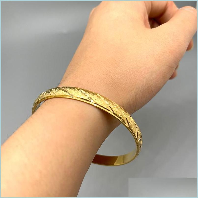 Bangle Bangle 1Pcs/Lot Open Size Ethiopian Copper Women Unique Punk Style Laser Fashion Bangles Gold Color Jewelry Girl Accessories Dhptd
Bangle Bangle 1Pcs/Lot Open Size Ethiopian Copper Women Unique Punk Style Laser Fashion Bangles Gold Color Jewelry Girl Accessories Dhptd