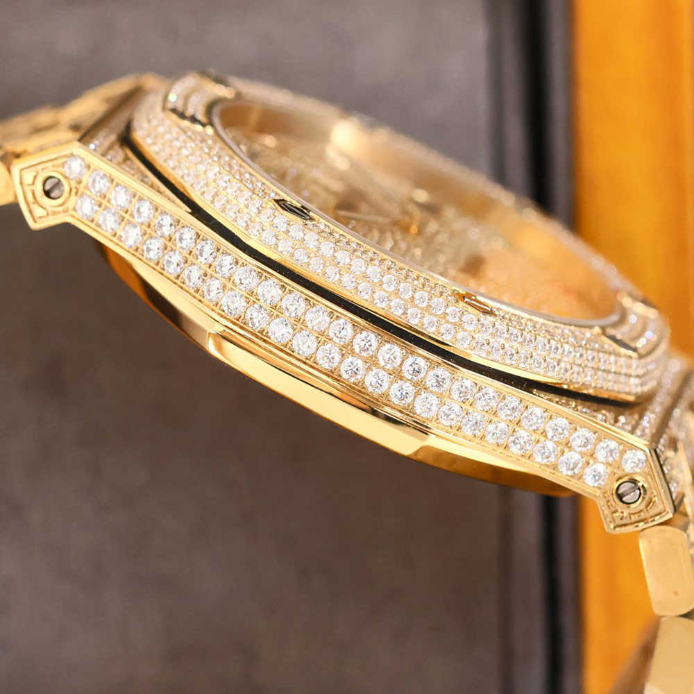 Wristwatches 2022 Handmade Diamonds Watch Mens Automatic Mechanical Watch 40mm With Diamond-studded Steel 904L Sapphire Busins Wristwatch Montre de Luxe Gifts, Colour 9
Wristwatches 2022 Handmade Diamonds Watch Mens Automatic Mechanical Watch 40mm With Diamond-studded Steel 904L Sapphire Busins Wristwatch Montre de Luxe Gifts, Colour 9
