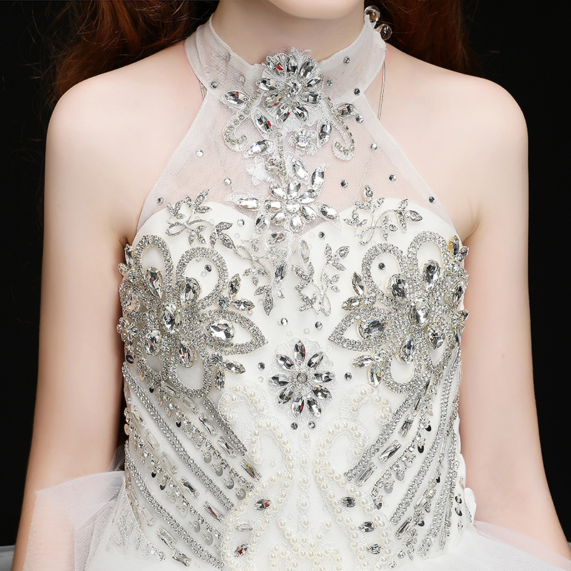 2023 Wer Dresses White Beautiful Lace High Low Tulle Crystal Appliques First Communion Dress Girls Pageant Gown Custom Made Tutu Birthday Clothes 0228