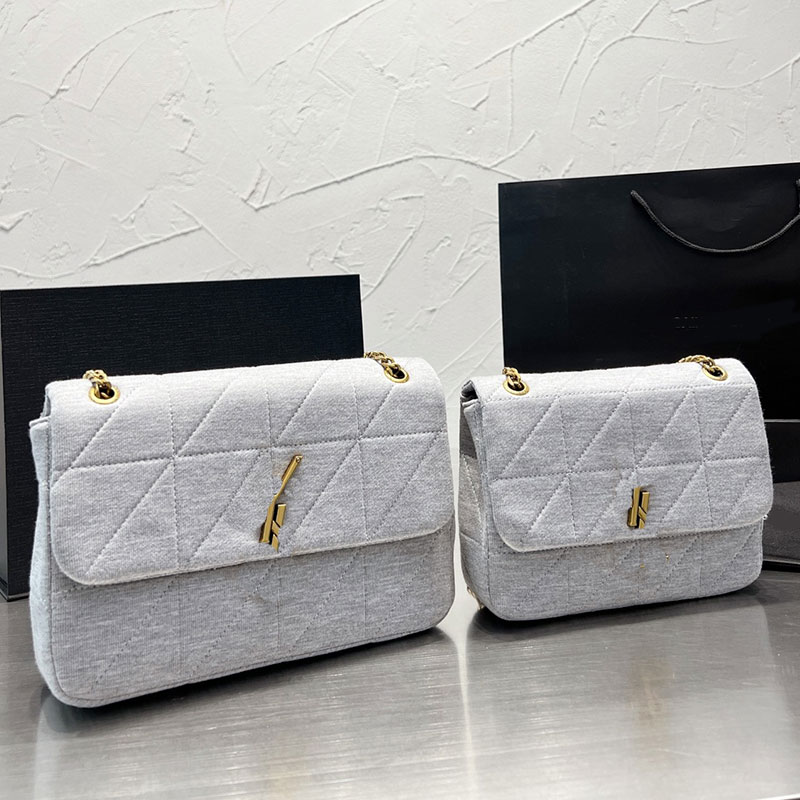 Chains Crossbody IT Bag Quilting Shoulder Bags Flap Handbag Women Purse Soft Lady Wallet Fashion Metal Letters Hasp Hardware Sliding Strap Large Capacity Pocket, Grey
Chains Crossbody IT Bag Quilting Shoulder Bags Flap Handbag Women Purse Soft Lady Wallet Fashion Metal Letters Hasp Hardware Sliding Strap Large Capacity Pocket, Grey