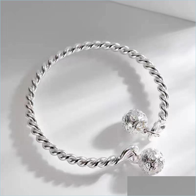 Bangle Bangle One Step At A Time The Bracelet Runs To Rivers And Lakes Live Broadcast Double Bells Female Girlfriendsbangle Drop Del Dhelj
Bangle Bangle One Step At A Time The Bracelet Runs To Rivers And Lakes Live Broadcast Double Bells Female Girlfriendsbangle Drop Del Dhelj
