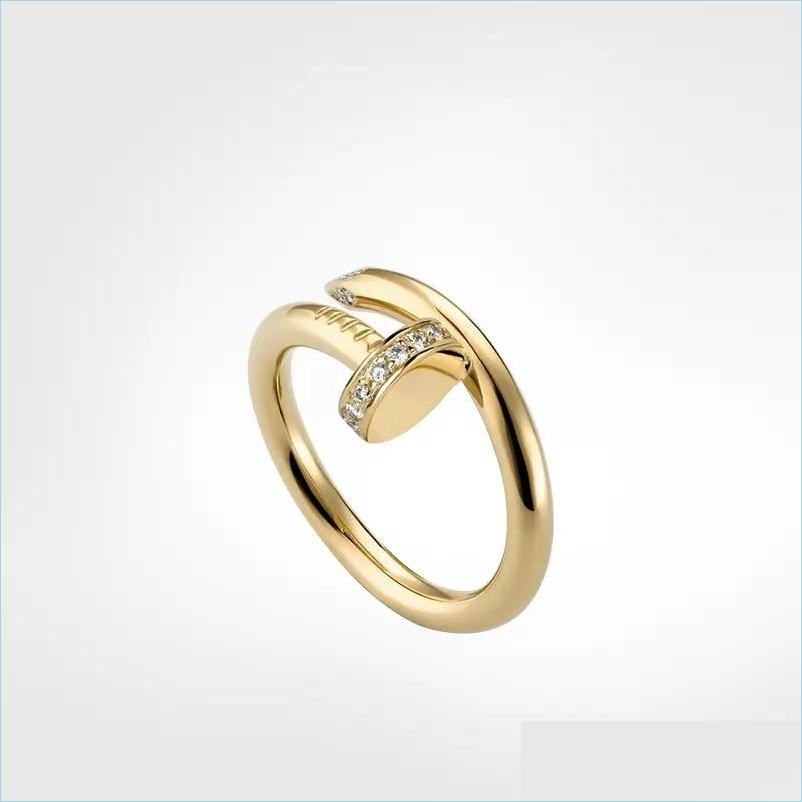 Band Rings Designer Ring Woman Man Nail Love Band Stones Design Screw Jewelry Couple Lover Sier Gold Rings With Original Bag Drop De Dhsbh
Band Rings Designer Ring Woman Man Nail Love Band Stones Design Screw Jewelry Couple Lover Sier Gold Rings With Original Bag Drop De Dhsbh
