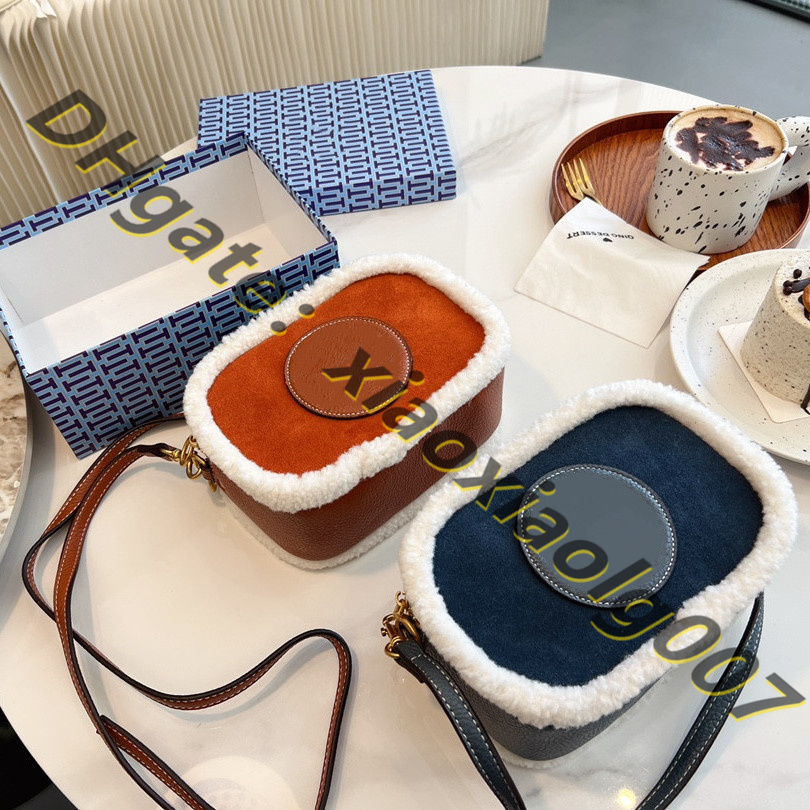 Luxury Totes designer Unique pattern Classic style Beautiful Mini cute appearance handbags shoulder bag Cross Body Purse, Plum
Luxury Totes designer Unique pattern Classic style Beautiful Mini cute appearance handbags shoulder bag Cross Body Purse, Plum