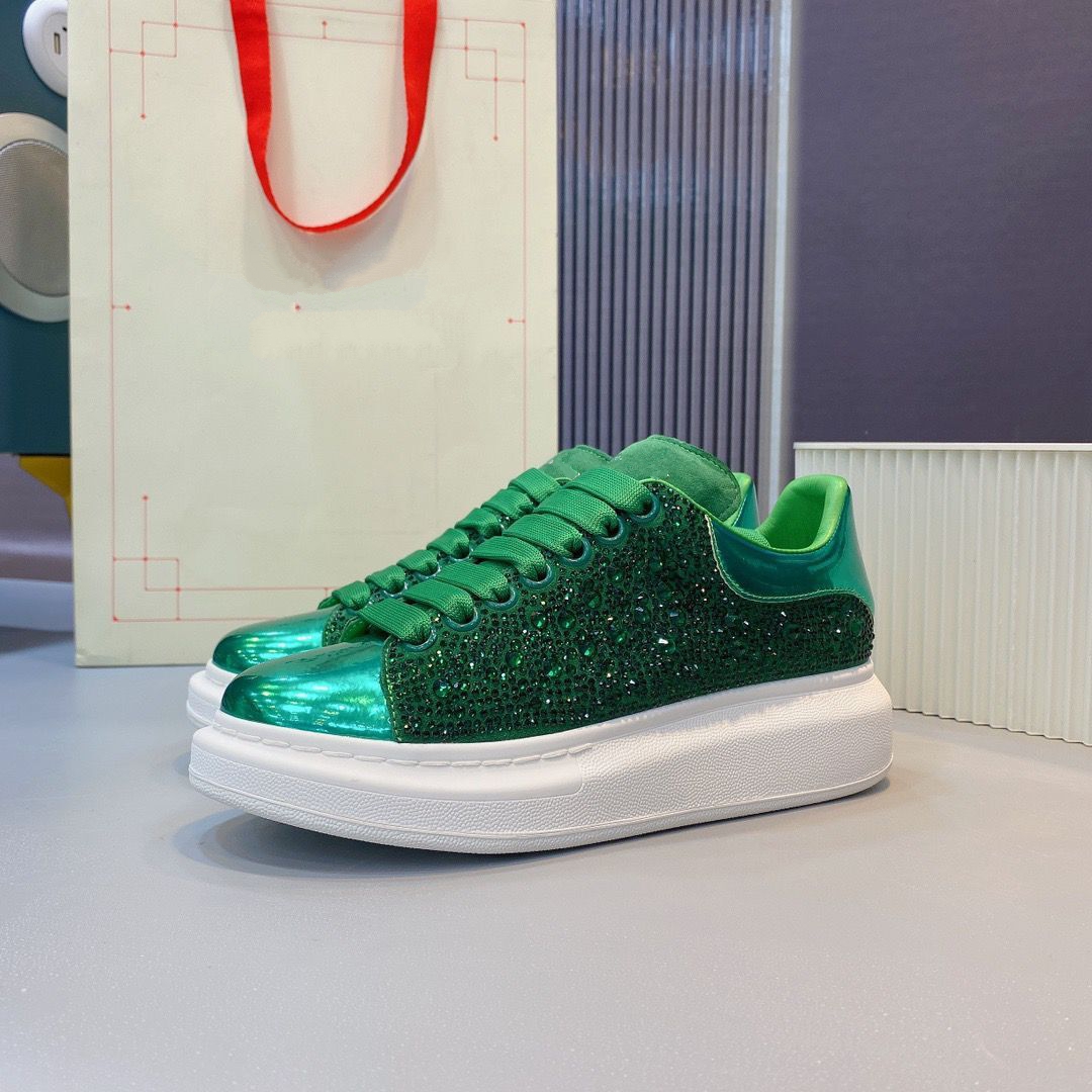 Women Mens Shoes Sneakers Luxury Designer Sneaker Color Silk Cowhide Rhinestone Deliver MKJKKK0000003
Women Mens Shoes Sneakers Luxury Designer Sneaker Color Silk Cowhide Rhinestone Deliver MKJKKK0000003