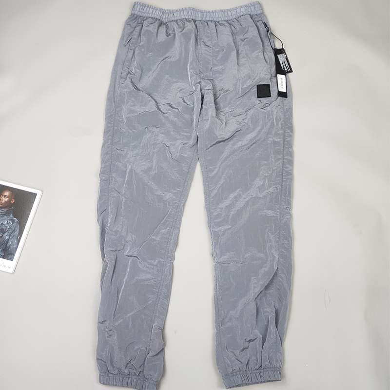 Brand mens topstoney pants 19FW classic embroidered small standard metal nylon overalls pant Size M-2xl, Gray
Brand mens topstoney pants 19FW classic embroidered small standard metal nylon overalls pant Size M-2xl, Gray