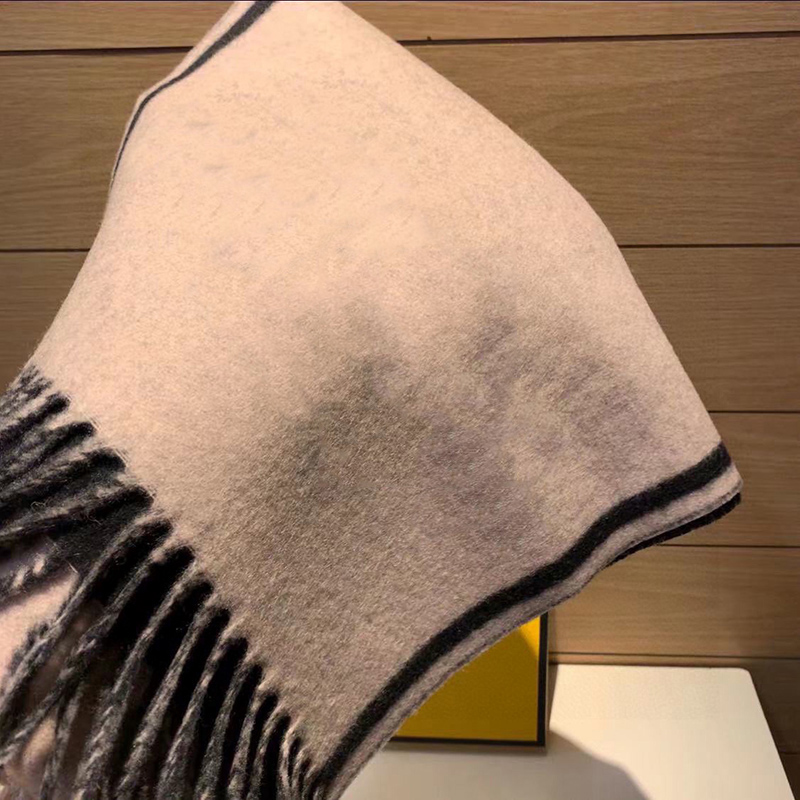 Individuality Designer Scarves For Women 100Wool Scarf Mens Double-sided Design Fringe Scarves Winter Accessories Brand F22101408
Individuality Designer Scarves For Women 100Wool Scarf Mens Double-sided Design Fringe Scarves Winter Accessories Brand F22101408
