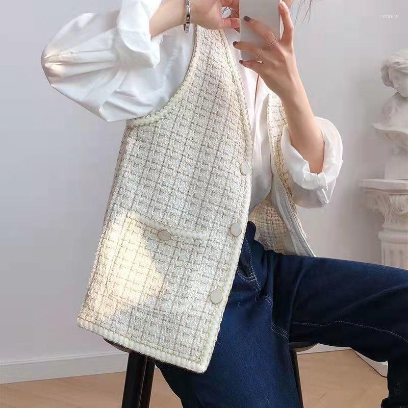 Women' Vests Korean Vest Women' Spring And Autumn Contrast Color Tweed Design V-Neck Sleeveless Jacket Trendy Loose Waistcoat H1441, Black
Women' Vests Korean Vest Women' Spring And Autumn Contrast Color Tweed Design V-Neck Sleeveless Jacket Trendy Loose Waistcoat H1441, Black