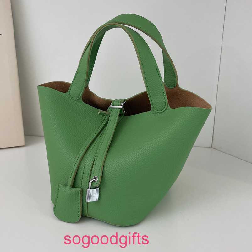 H Handbag Designers Bags Women's Picotn Lock Handbags Tote Bag This Year's Popular Bag Women's New Summer 2023 Versatile Pn D4zo, Gray
H Handbag Designers Bags Women's Picotn Lock Handbags Tote Bag This Year's Popular Bag Women's New Summer 2023 Versatile Pn D4zo, Gray