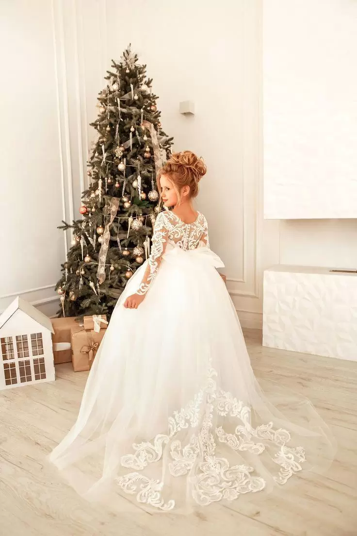 Cute Princess Lace Tulle Flower Girl Dresses For Country Garden Weddings Sheer Long Sleeves Appliques Big Bow Sash Back Girls Formal Birthday Party go