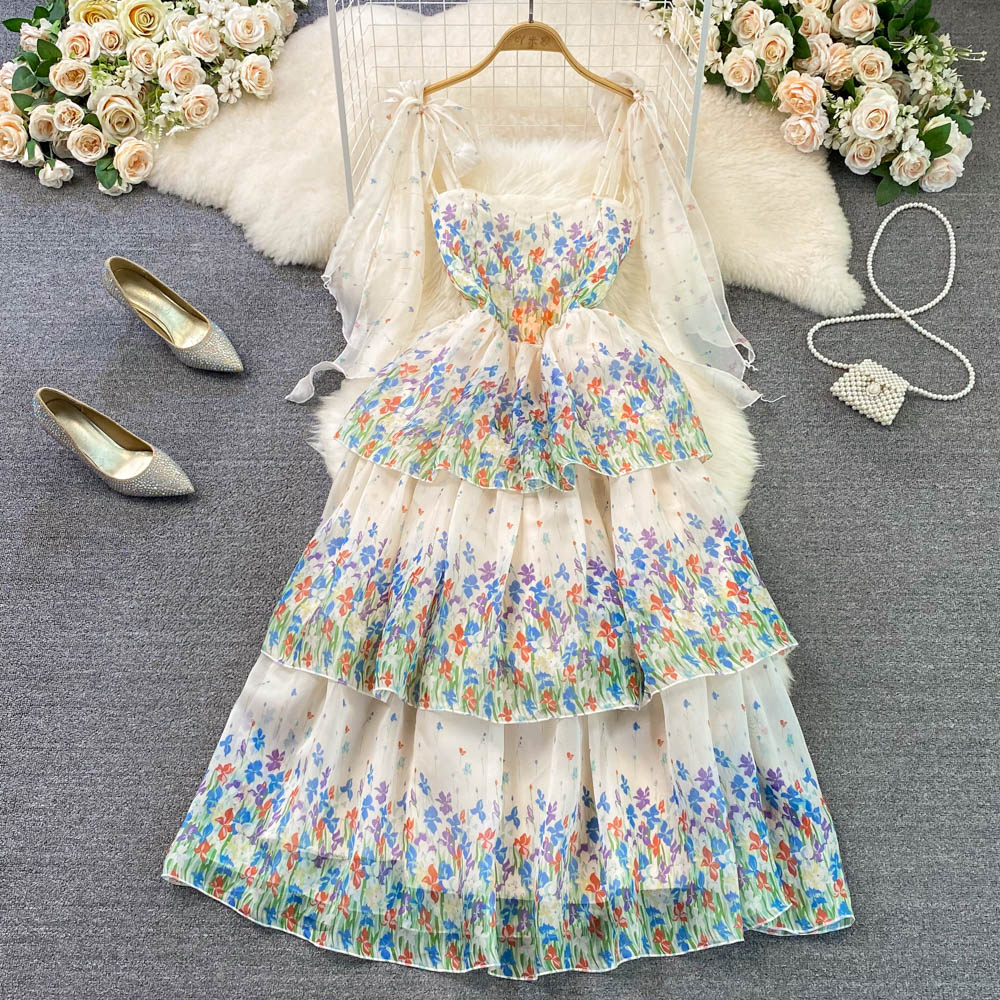 Strap Dress Beach Holiday Long Skirts Fashion Elegant Slim Print A-line Cake Dress, Apricot
Strap Dress Beach Holiday Long Skirts Fashion Elegant Slim Print A-line Cake Dress, Apricot