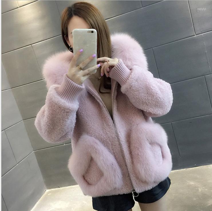 Women' Fur Turn-down Collar Lambs Wool Coats Women Winter Thick Outwear Faux Jackets Ladies Teddy Overcoat, White
Women' Fur Turn-down Collar Lambs Wool Coats Women Winter Thick Outwear Faux Jackets Ladies Teddy Overcoat, White