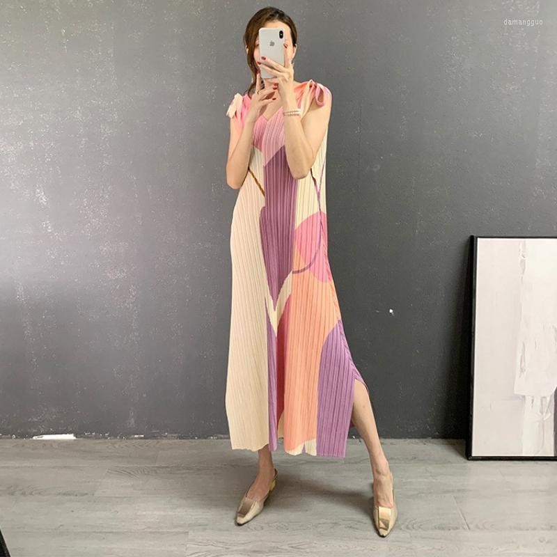 Plus Size Dresses Dress For Women 45-75KG 2022 Summer Fashion Printed V-Neck Sleeveless Loose Stretch Miyake Pleated Long, Pink
Plus Size Dresses Dress For Women 45-75KG 2022 Summer Fashion Printed V-Neck Sleeveless Loose Stretch Miyake Pleated Long, Pink