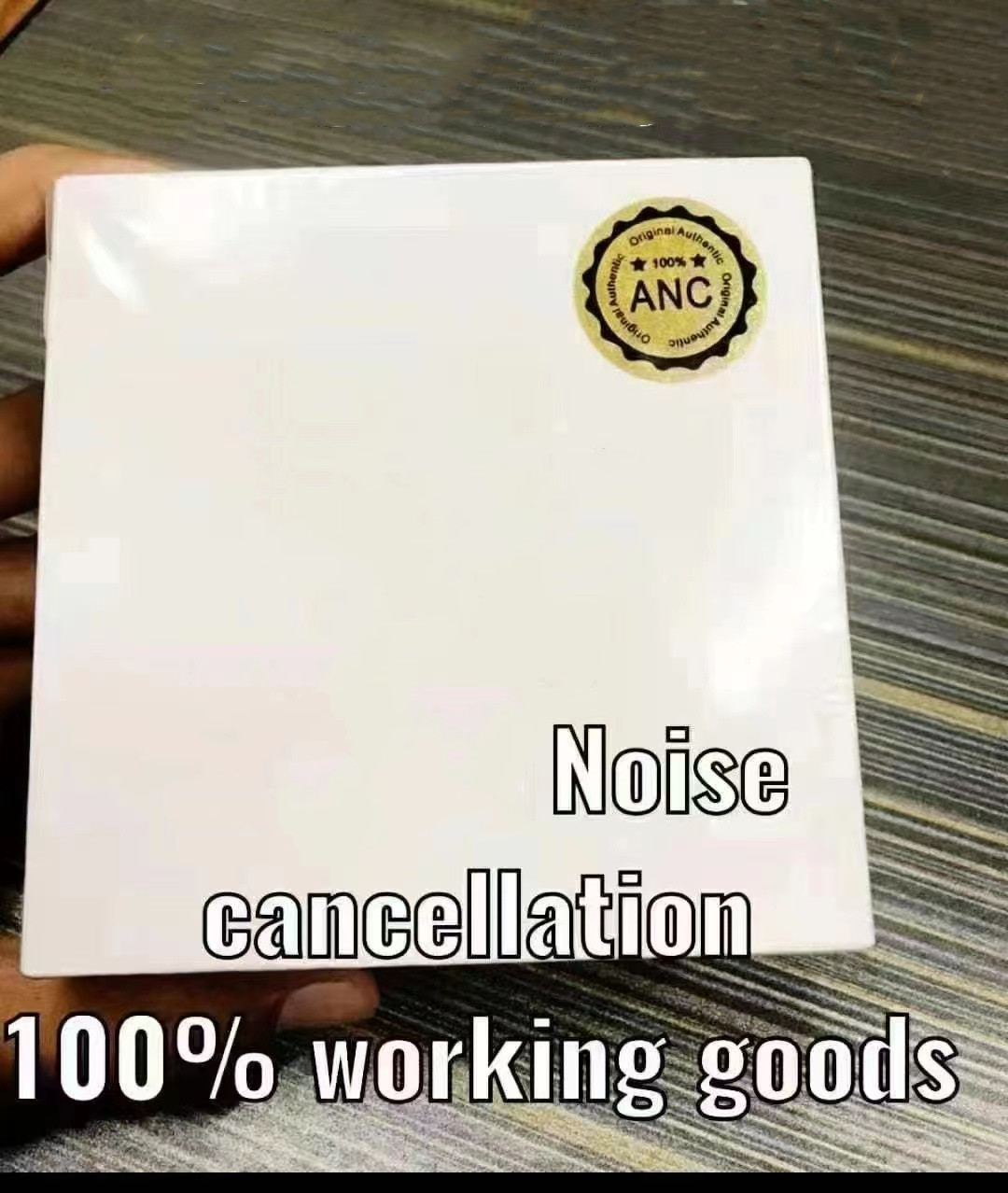 Factory Bolutooth Earphones True noise reduction function Wholesale TWS Wireless headset GPS rename EarBuds with Wireless charging headphones amplifiers, White with mixed serial number
Factory Bolutooth Earphones True noise reduction function Wholesale TWS Wireless headset GPS rename EarBuds with Wireless charging headphones amplifiers, White with mixed serial number