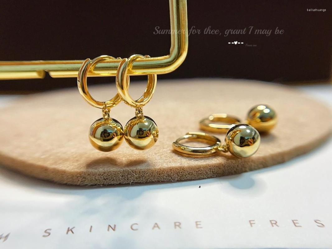 Hoop Earrings Selling Ball Temperament 925 Silver Light Luxury Ins Cold Wind Simple Design Elegant And Super Versatile
Hoop Earrings Selling Ball Temperament 925 Silver Light Luxury Ins Cold Wind Simple Design Elegant And Super Versatile