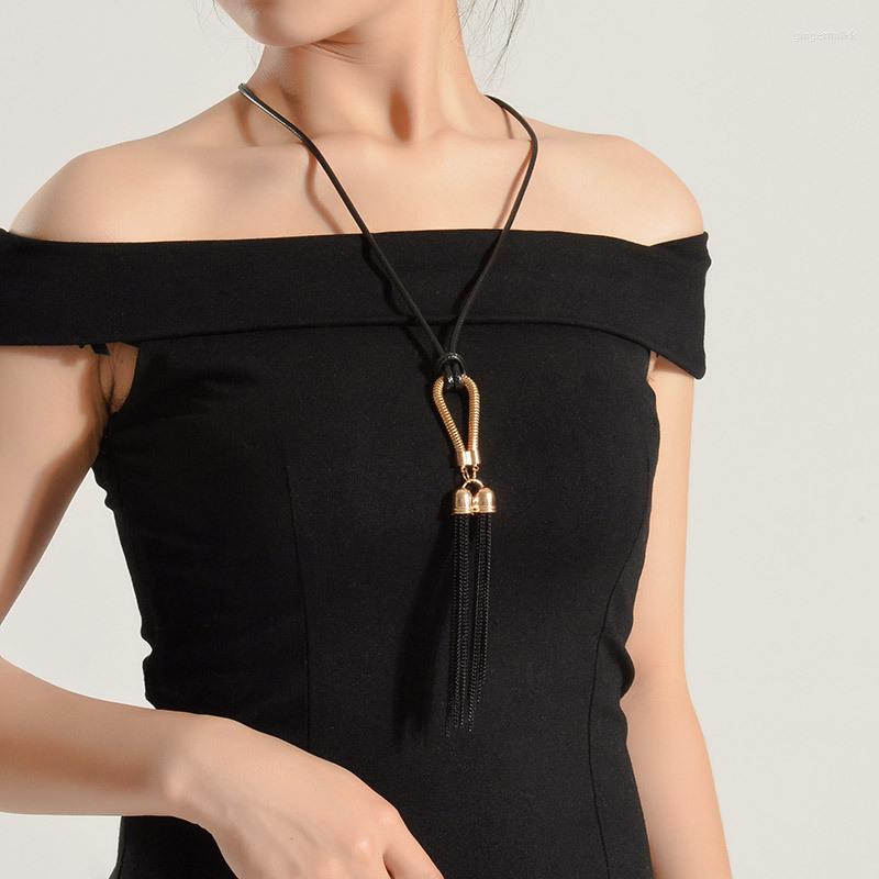Pendant Necklaces 2022 Arrival Female Necklace Tassel Long Winter Sweater Chain Women Wholesale Sales
Pendant Necklaces 2022 Arrival Female Necklace Tassel Long Winter Sweater Chain Women Wholesale Sales