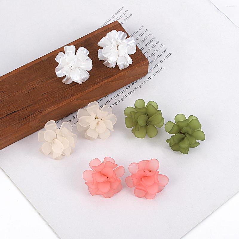 Stud Earrings AENSOA Korean Sweet Resin Holiday Flower For Women Fashion Elegant Acrylic Party Jewelry Oorbellen
Stud Earrings AENSOA Korean Sweet Resin Holiday Flower For Women Fashion Elegant Acrylic Party Jewelry Oorbellen