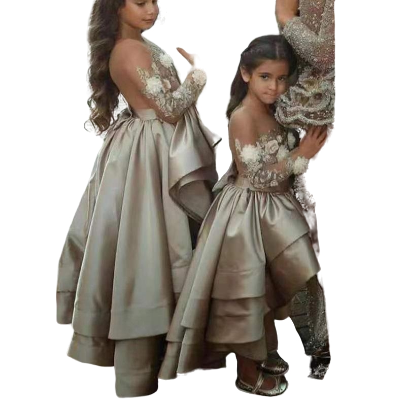 2023 Flower Girl Dresses Jewel Neck Ball Gown Lace Appliques Beads With Bow Kids Girls Pageant Dress 3D flowers Sweep Train Birthday Gown Custom Made