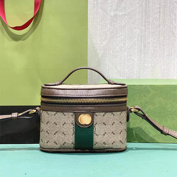 Latest Mini Marmont toiletry shoulder bag Designers top handle 699515 Quilted leather Luxury make up women's mens crossbody brand cosmetic handbag tote clutch bags, Classic
Latest Mini Marmont toiletry shoulder bag Designers top handle 699515 Quilted leather Luxury make up women's mens crossbody brand cosmetic handbag tote clutch bags, Classic