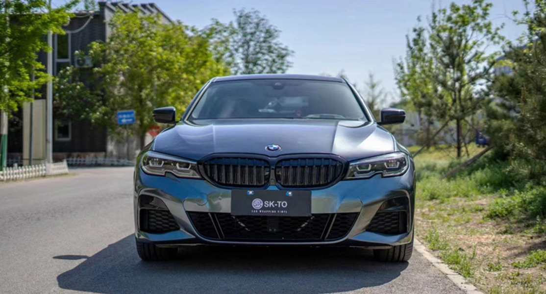 Glossy Liquid Metallic Moonlight Grey Vinyl Wrap Film Adhesive Sticker Metal Gray Gloss Car Wrapping Foil Roll with Air Release
Glossy Liquid Metallic Moonlight Grey Vinyl Wrap Film Adhesive Sticker Metal Gray Gloss Car Wrapping Foil Roll with Air Release