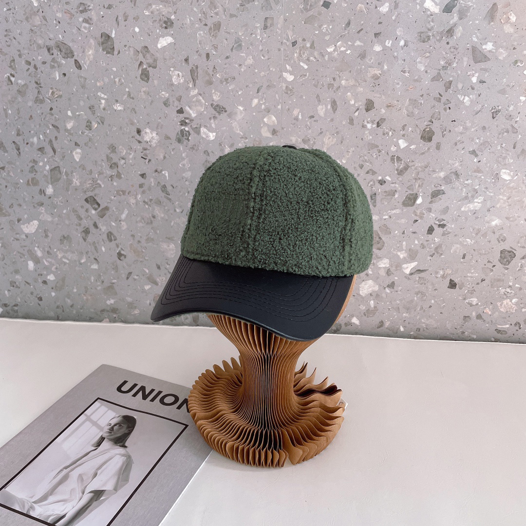 Casquette Womens Multiple Colors Bonnets Woolen Hat Designer Caps Knitted Hats Wram For Men Black White Thicking Unisex 22102007CZ
Casquette Womens Multiple Colors Bonnets Woolen Hat Designer Caps Knitted Hats Wram For Men Black White Thicking Unisex 22102007CZ