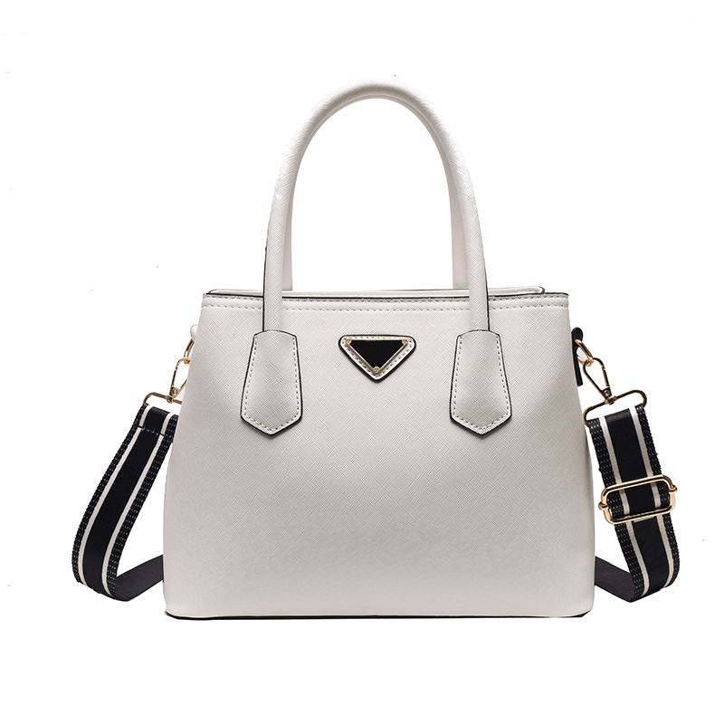 Brand Designer Bag for Women Fashion Purse Bags Tote Handbag HandBags Ladies Handbags Female Purses P086, Khaki
Brand Designer Bag for Women Fashion Purse Bags Tote Handbag HandBags Ladies Handbags Female Purses P086, Khaki