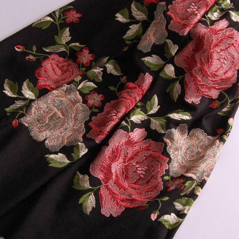Scarves 5 Color High Quality Exquisite Handmade Embroidery Royal Peony Flower National Trend Wool Cashmere Scarf Cape
Scarves 5 Color High Quality Exquisite Handmade Embroidery Royal Peony Flower National Trend Wool Cashmere Scarf Cape