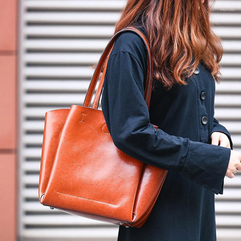 Evening Bags Women Handbags Genuine Leather Oil Wax Cowhide Handbag High Quality Lady Real Shoulder Totes Bag Fashion, Black
Evening Bags Women Handbags Genuine Leather Oil Wax Cowhide Handbag High Quality Lady Real Shoulder Totes Bag Fashion, Black