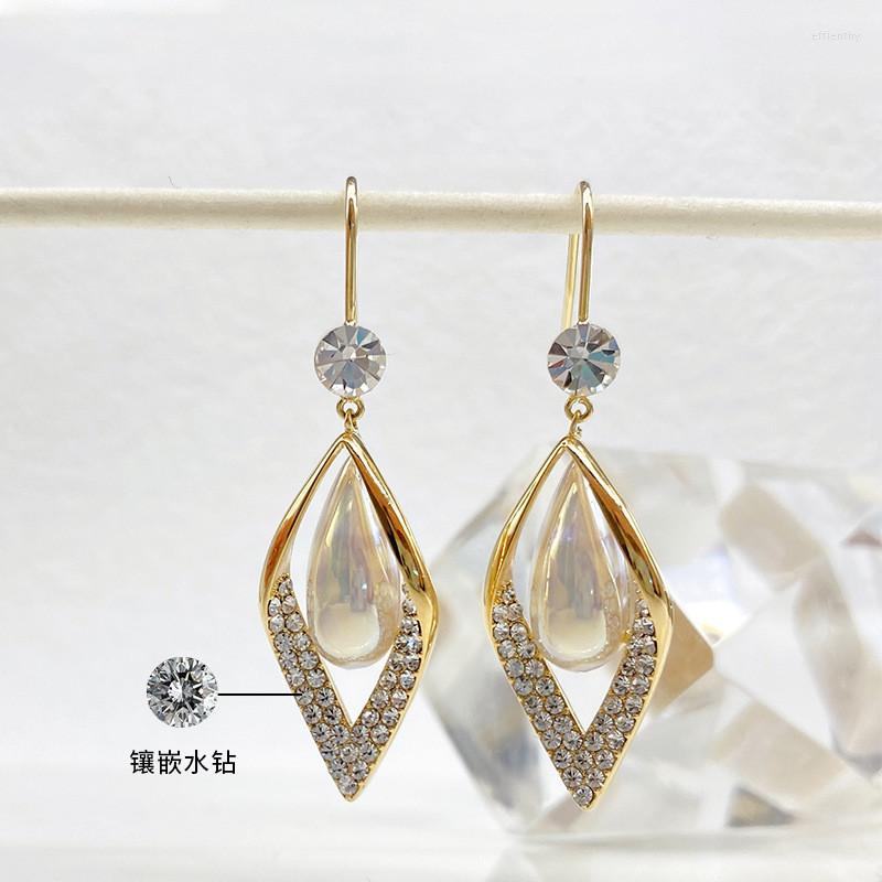 Dangle Earrings Hoop Women's S925 Silver Needle High Quality Pattern 2022 Inlaid Diamond Girls' Long Ear Ornaments
Dangle Earrings Hoop Women's S925 Silver Needle High Quality Pattern 2022 Inlaid Diamond Girls' Long Ear Ornaments