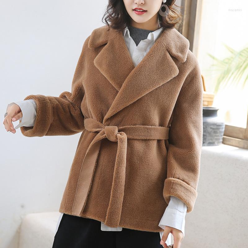 Women' Fur Winter Women High Quality Real Lambswool OverCoats Luxury Short Casual Thick Warm Plus Size Female 2022 Coffee Free Ship, See chart
Women' Fur Winter Women High Quality Real Lambswool OverCoats Luxury Short Casual Thick Warm Plus Size Female 2022 Coffee Free Ship, See chart