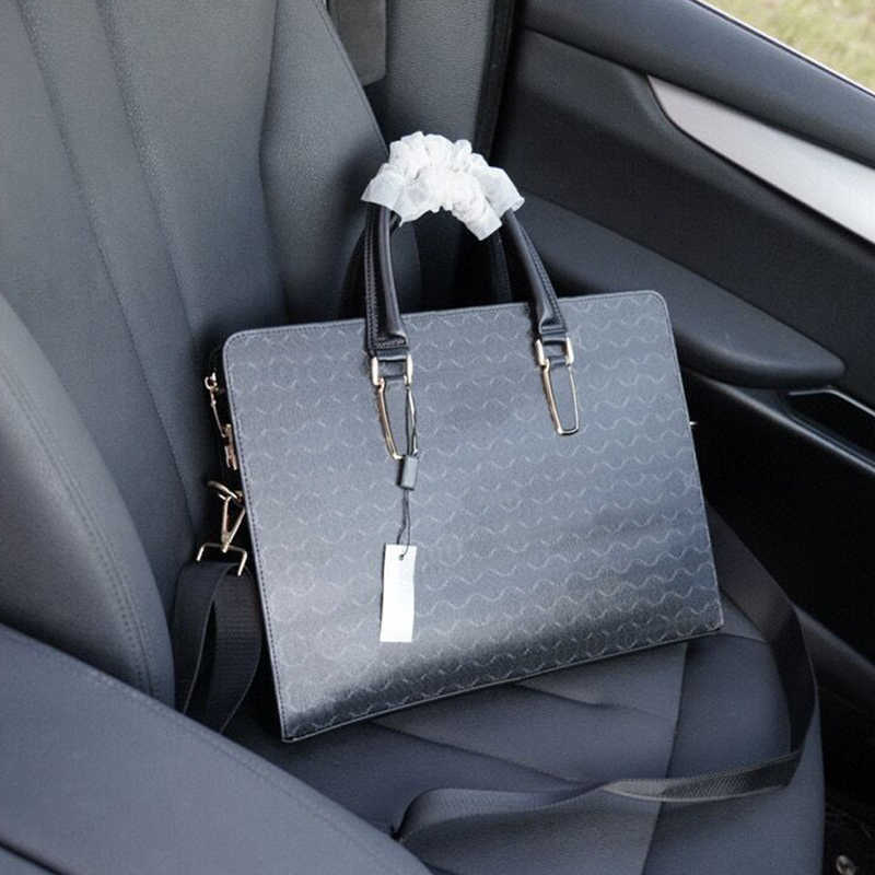 Briefcases Hot Brand Men Shoulder Briefcase Black Khaki Cowhide Real Leather Designer Messenger Bags Computer Handbag Business Mens Laptop Bag 2022 New
Briefcases Hot Brand Men Shoulder Briefcase Black Khaki Cowhide Real Leather Designer Messenger Bags Computer Handbag Business Mens Laptop Bag 2022 New